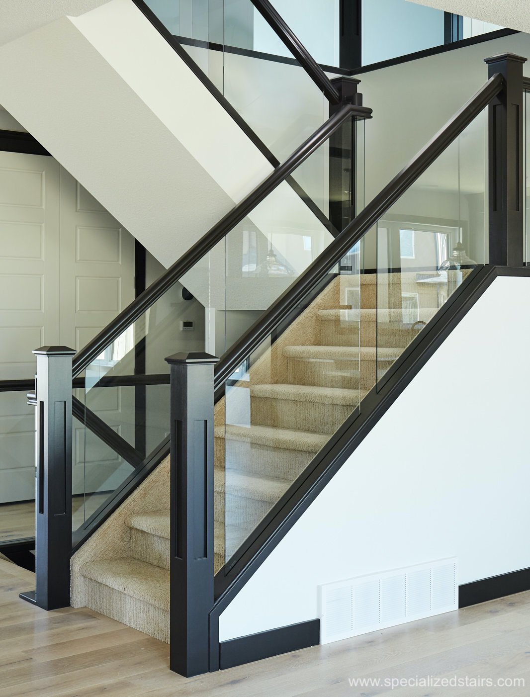 Modern Seamless Glass Railing - Specialized Stair & Rail