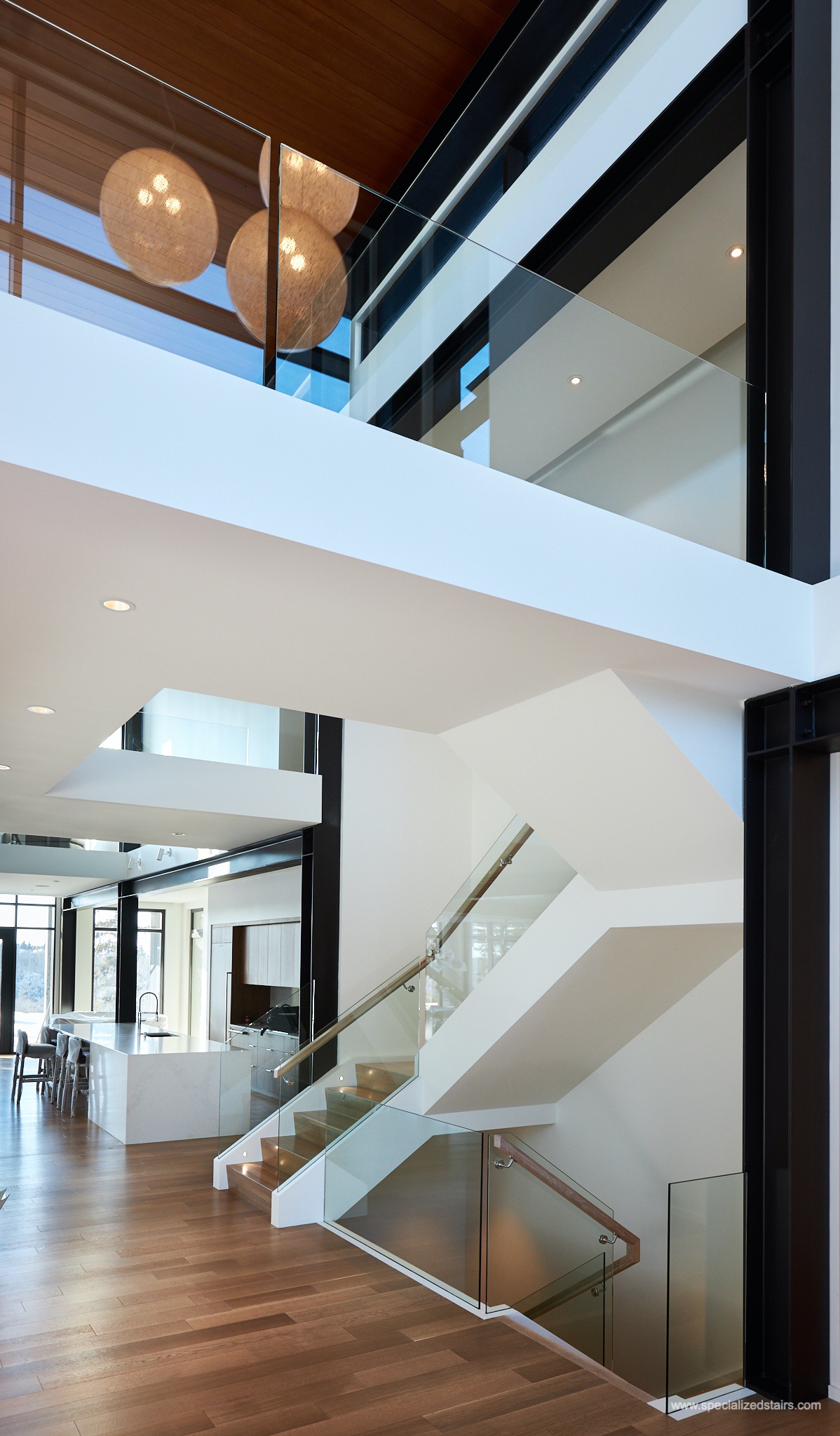 Modern Seamless Glass Railing - Specialized Stair & Rail